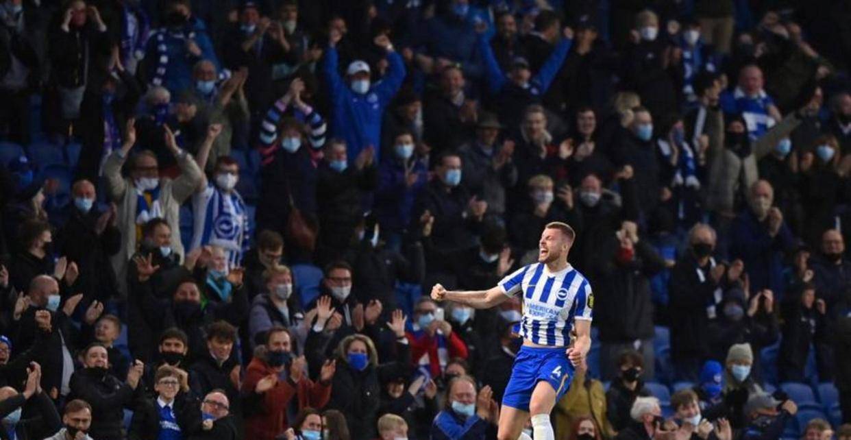 布莱顿发布备战花絮;关键时刻遗憾出局;法甲任务艰巨;球队文化再被提及(布莱希特表演理论) 布莱顿发布备战花絮;关键时刻遗憾出局;法甲任务艰巨;球队文化再被提及(布莱希特表演理论)