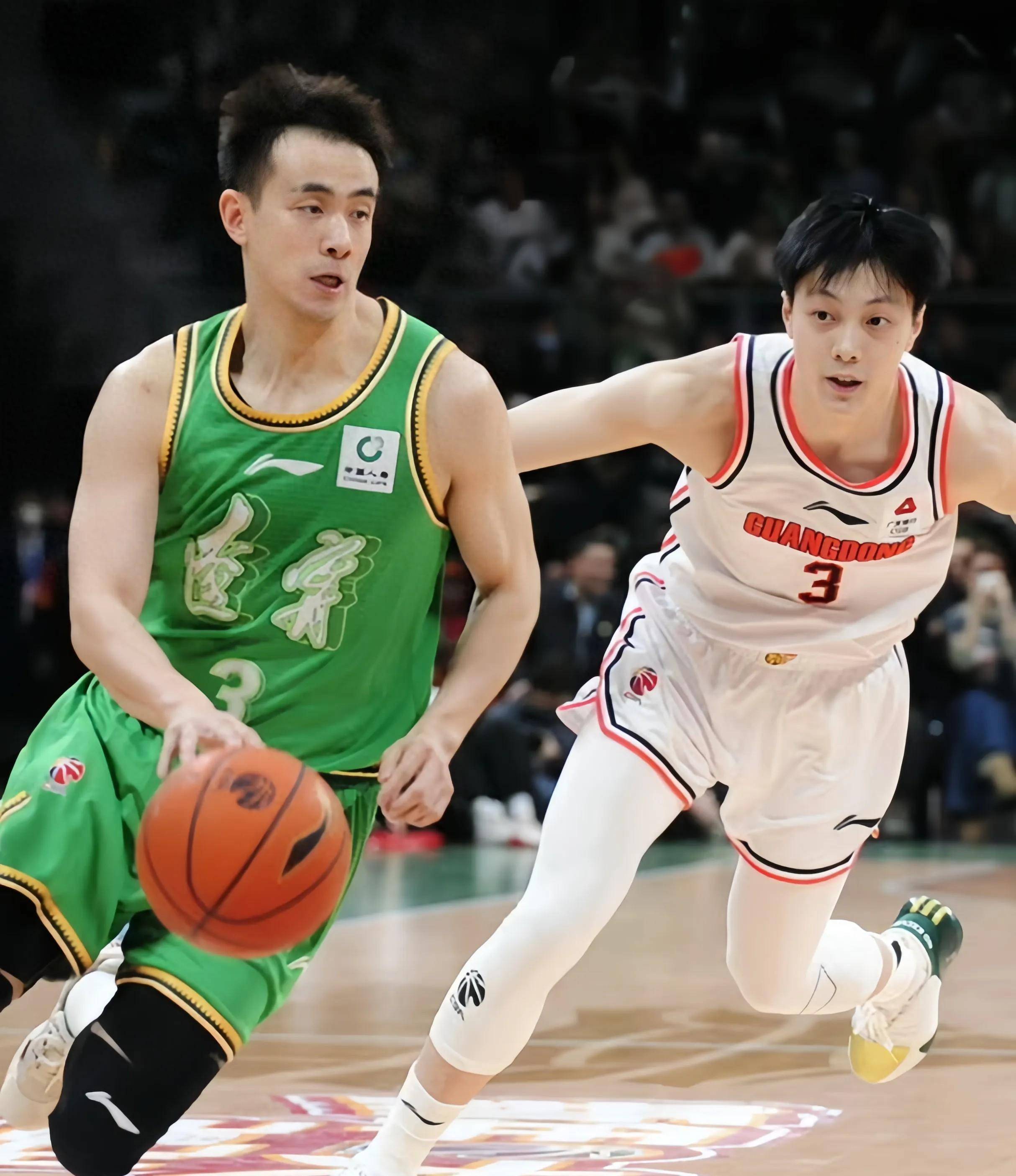 爱游戏全站 -上海久事迎CBA季后赛关键赛，集结日门线救险，信心回归，医务组通报恢复 